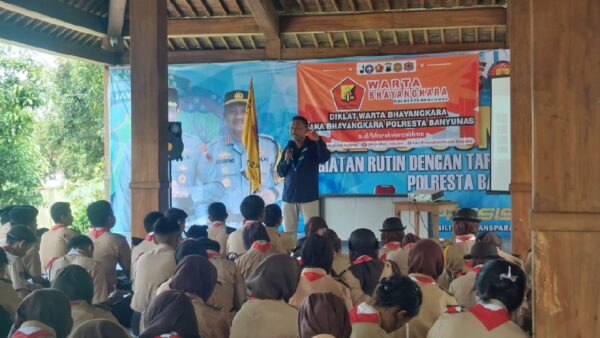 Saka bhayangkara polresta banyumas adakan diklat warta bhayangkara di purwokerto