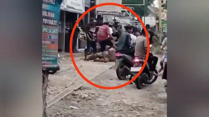 Viral di grobogan, debt collector jadi sasaran amuk massa, aparat